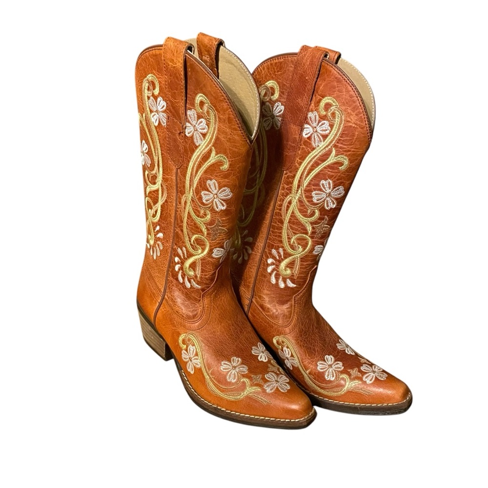 Embroidered Tan Heeled Boots